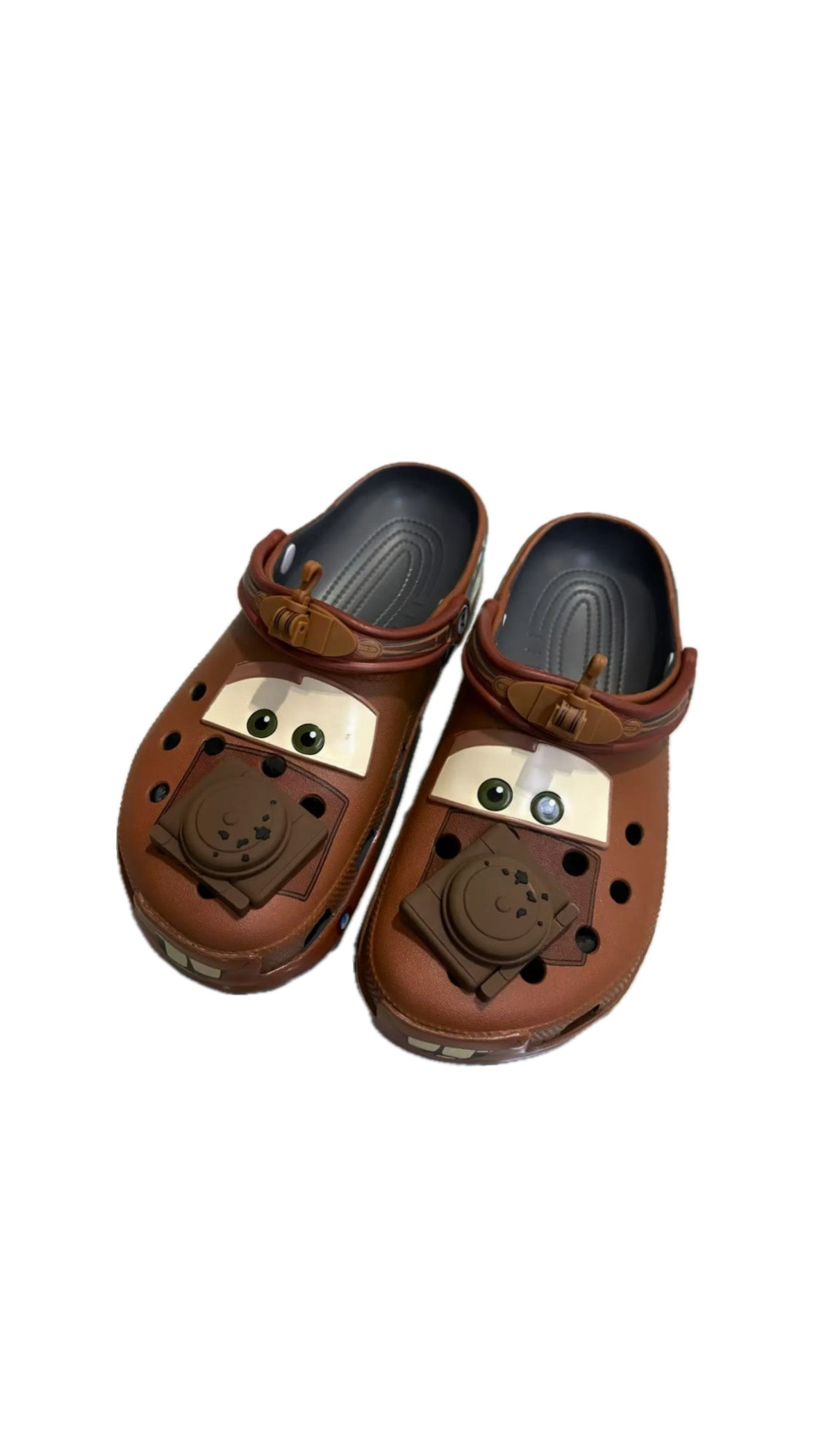 Mater Crocs